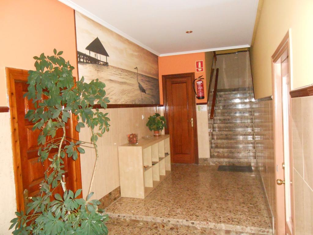 Hostal Restaurante El Abuelo Trobajo Del Camino 外观 照片