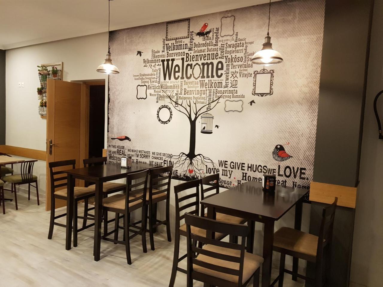 Hostal Restaurante El Abuelo Trobajo Del Camino 外观 照片