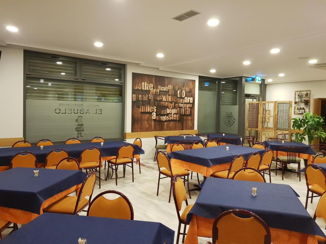 Hostal Restaurante El Abuelo Trobajo Del Camino 外观 照片